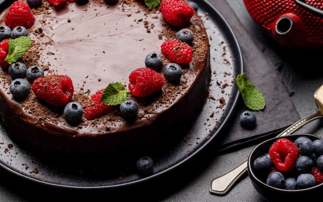 Flourless Chocolate Torte with Fresh Berries – Chef Mike